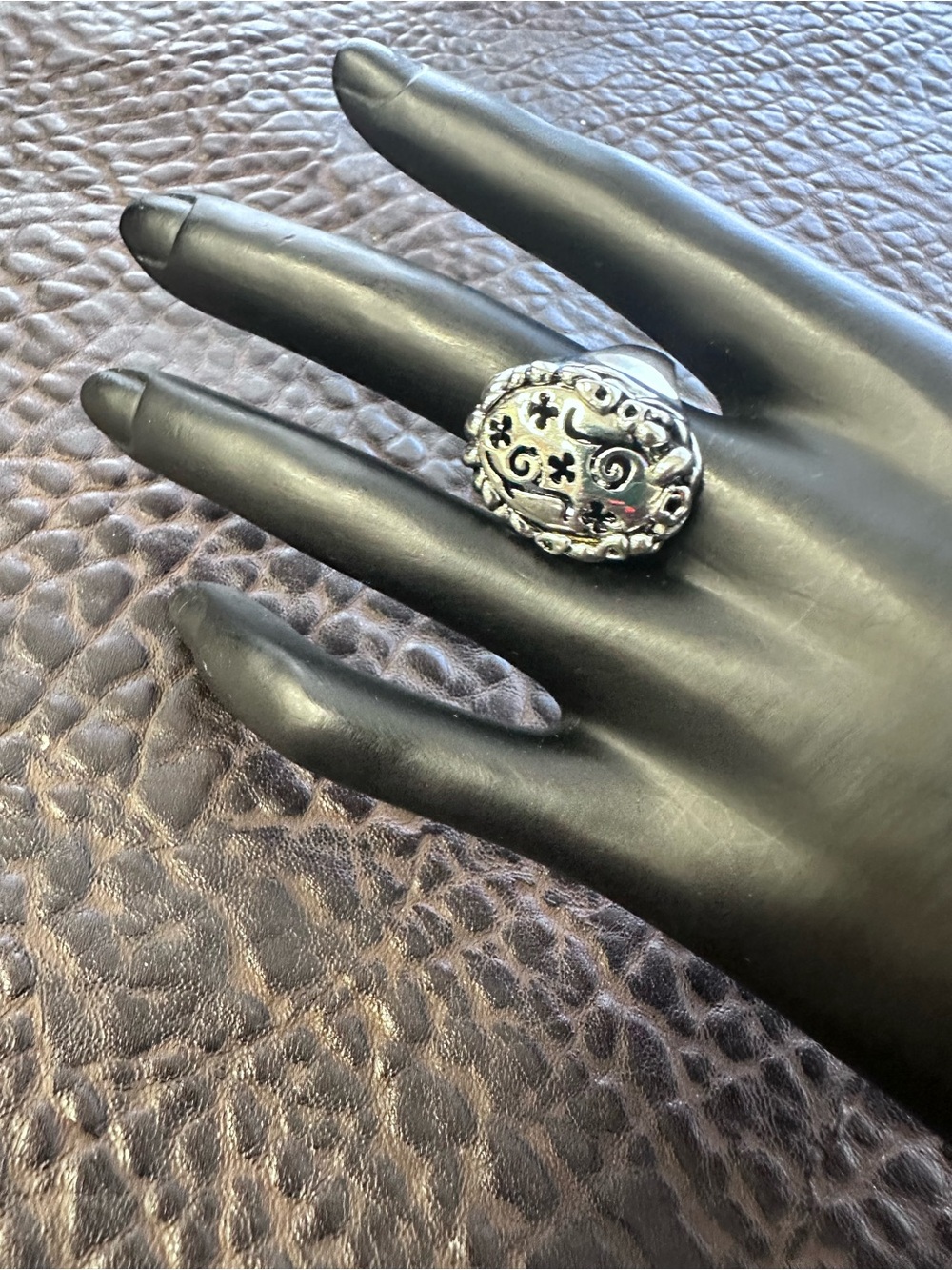 Silve-Tone Oval Vintage costume jewelry Women's Ring